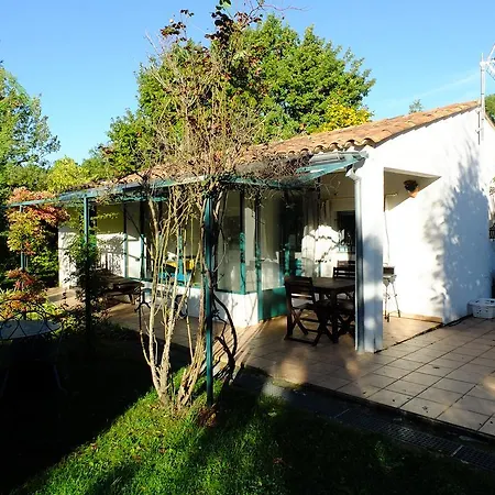 Studio Domaine Du Planas * Ailhon